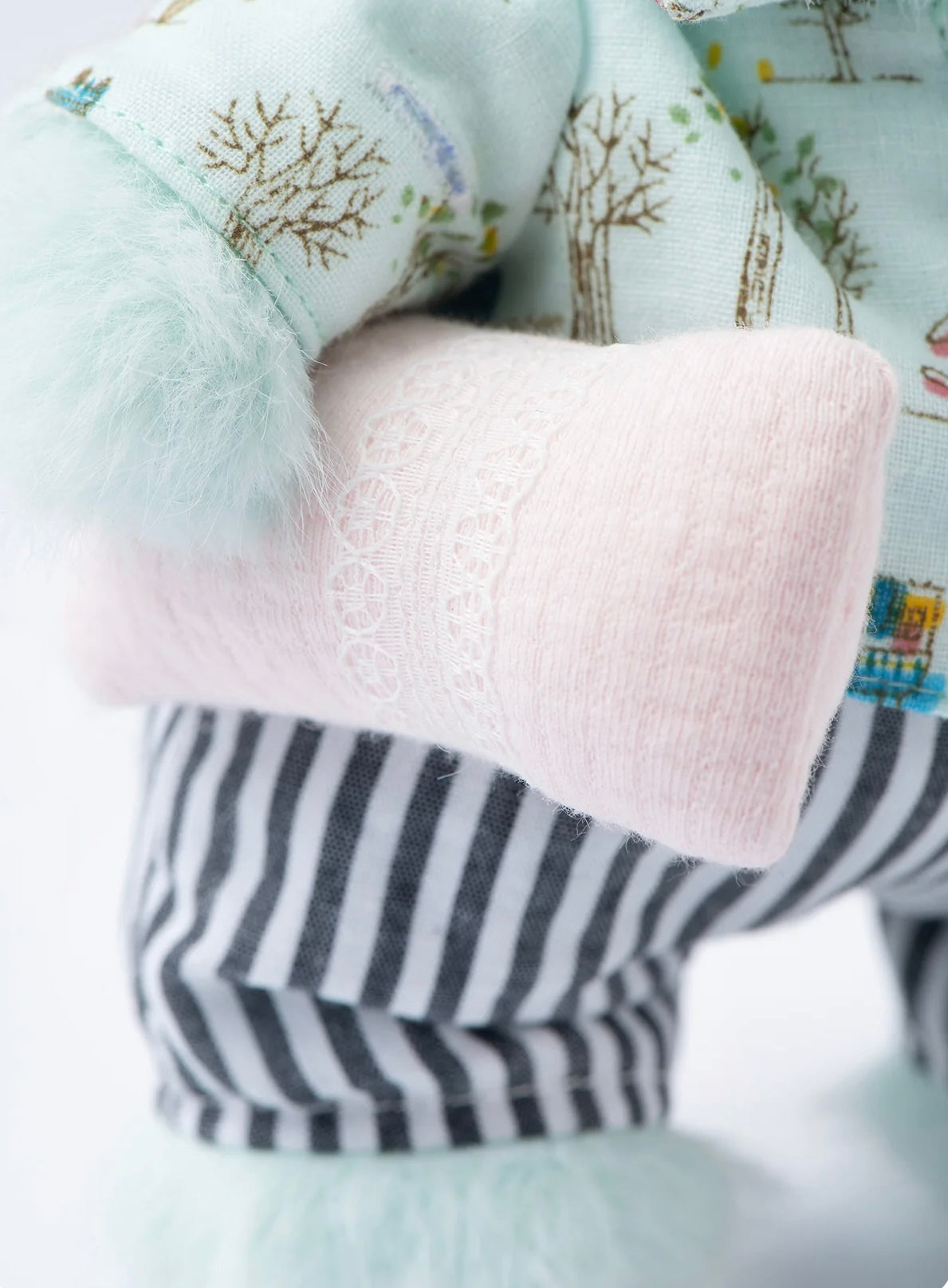 30 cm Sleepy Head Bear