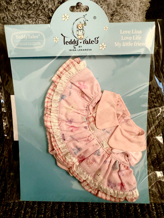 20 cm pink dress with bow outfit